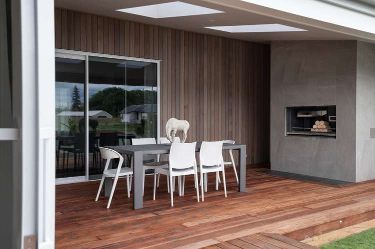 32 Whare Marama Drive Leamington_11