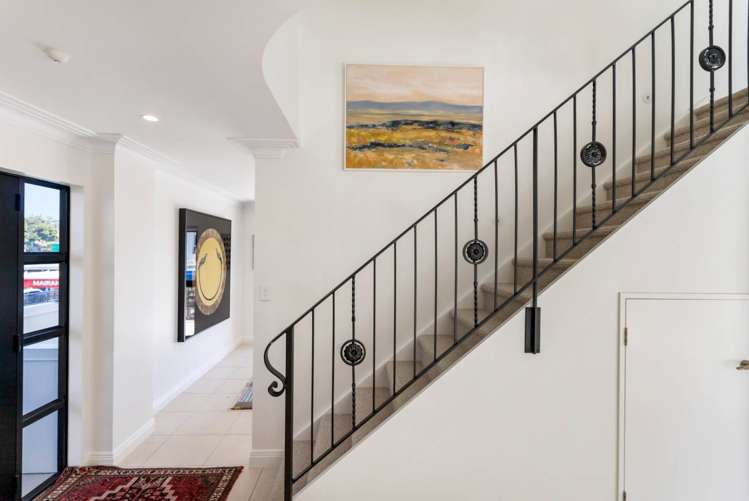 Beach Road Mairangi Bay_5