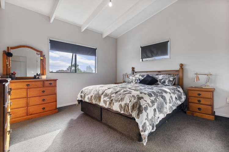 63 Simpson Road Ranui_8