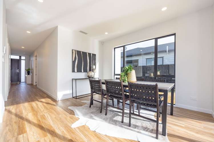 13 Spars Road Wainui_23