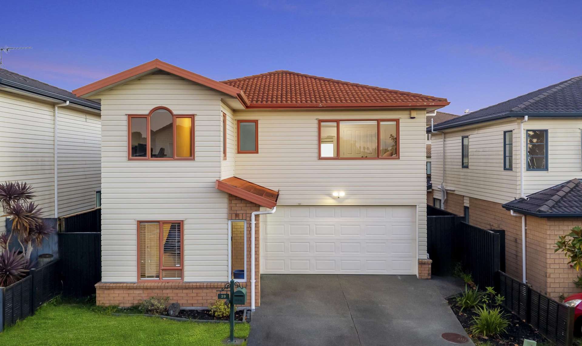 29 Baverstock Road Flat Bush_0