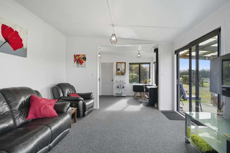 1354 Toko Mouth Rd Milton_4
