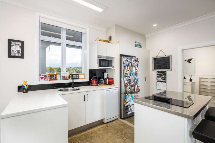 44/127 Saint Aubyn Street New Plymouth Central_5