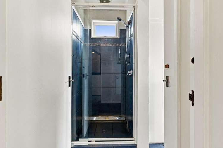 154 Mays Road St Albans_16