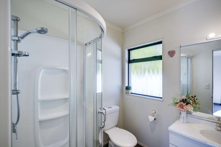 35 Beaufort Place Taradale_12