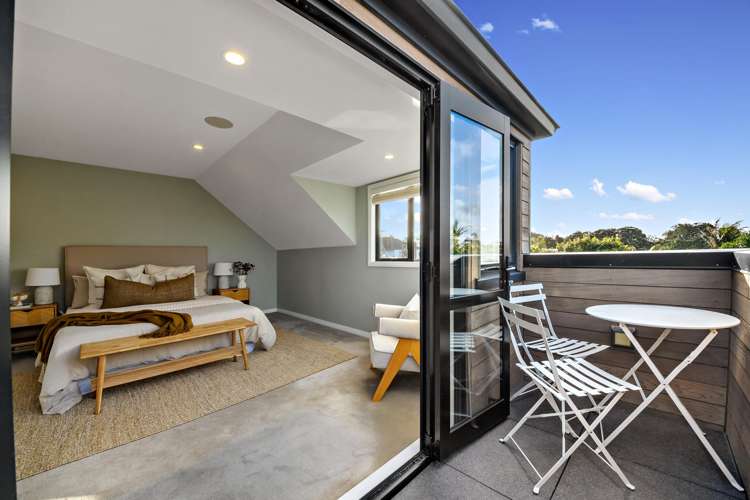 38 Wainui Avenue Point Chevalier_7