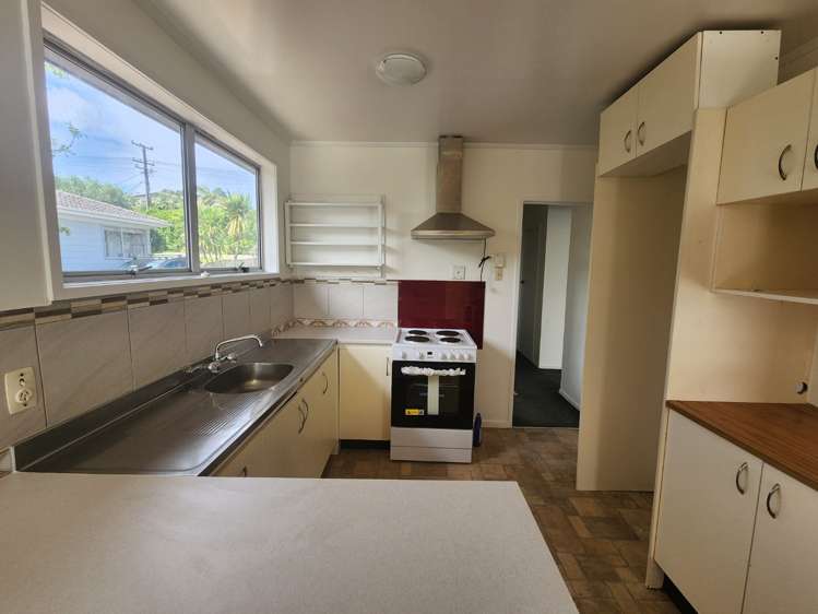 22 Parrs Cross Road 11401_7