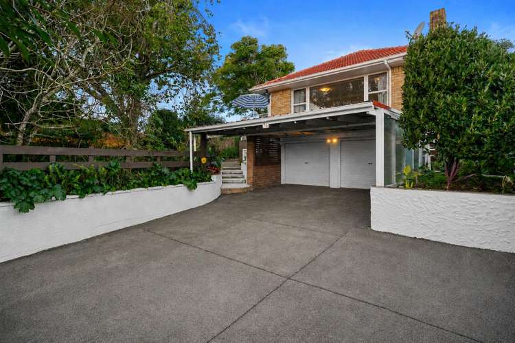 76 Hillsborough Road_1