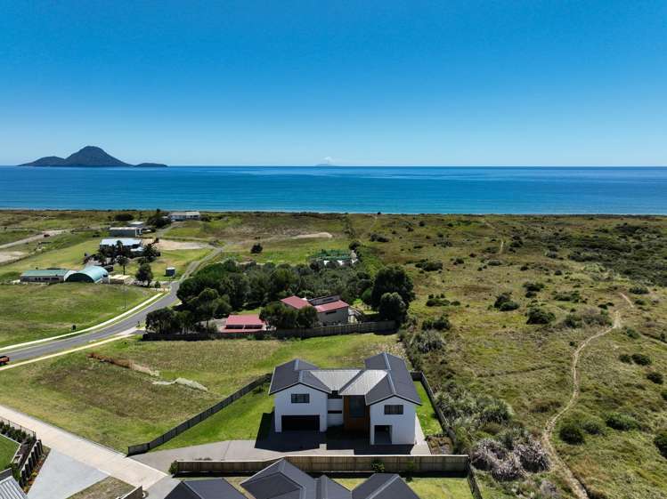 16 Piripai Rise Coastlands_28