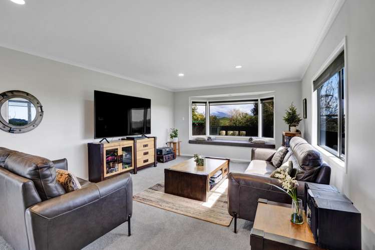 43 Lincoln East Road Inglewood_9