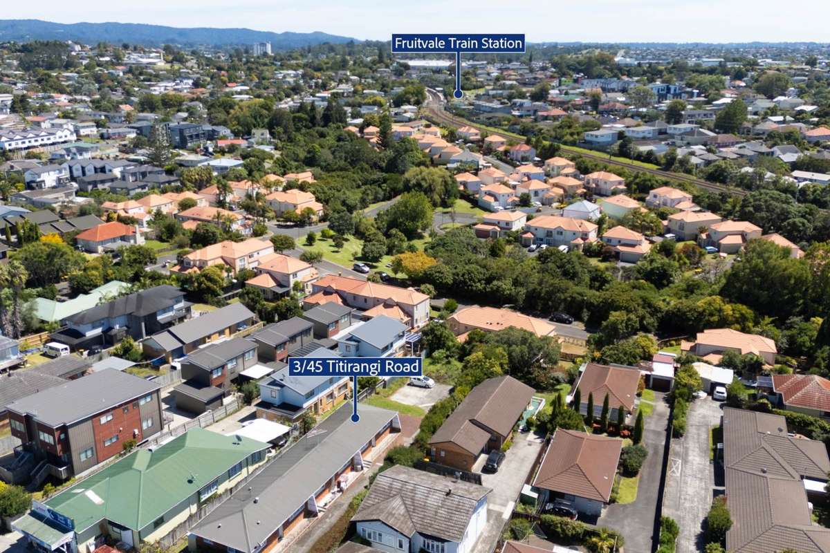 3/45A Titirangi Road_5