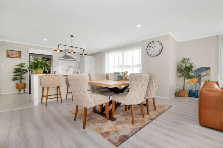 12 Dunkeld Drive_5