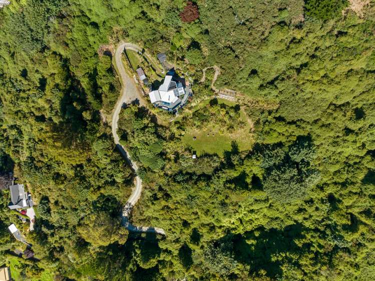 33 Slant Street Careys Bay_23