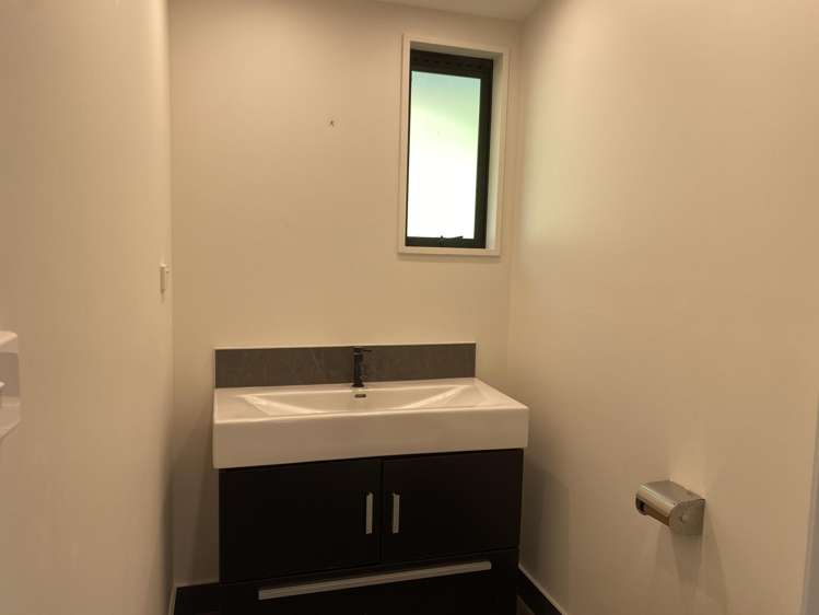 42 James Cook Drive, Welcome Bay_13