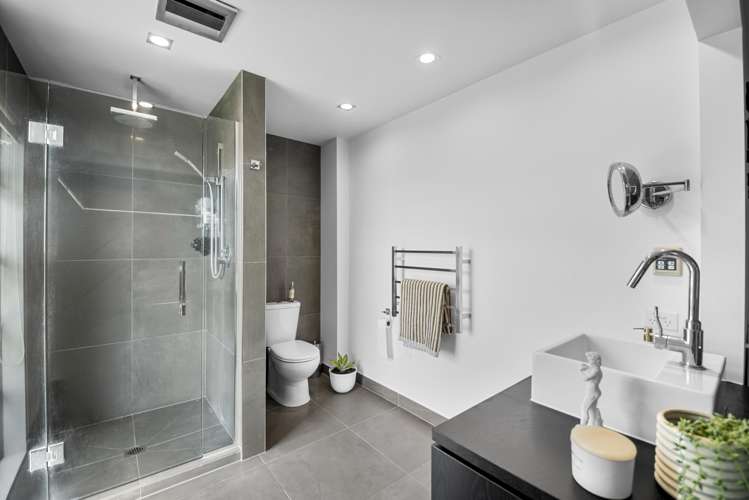 235 Richmond Hill Road Richmond Hill_18