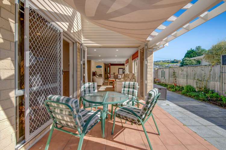 1/169 Centreway Road Orewa_14