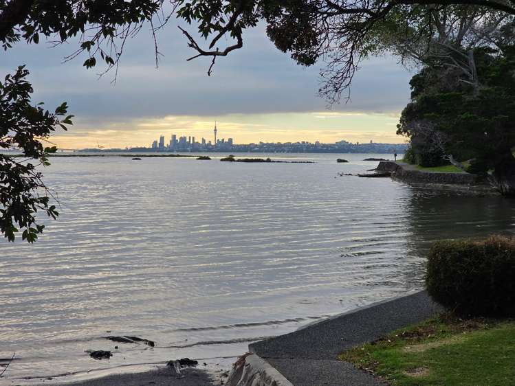 27 Taikata Road Te Atatu Peninsula_16