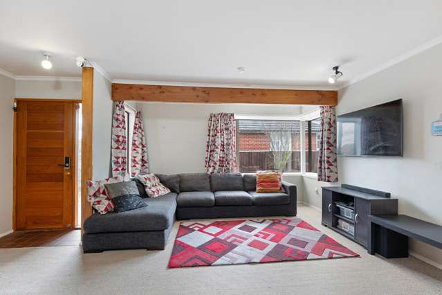 8 Murdoch Street Bryndwr_2