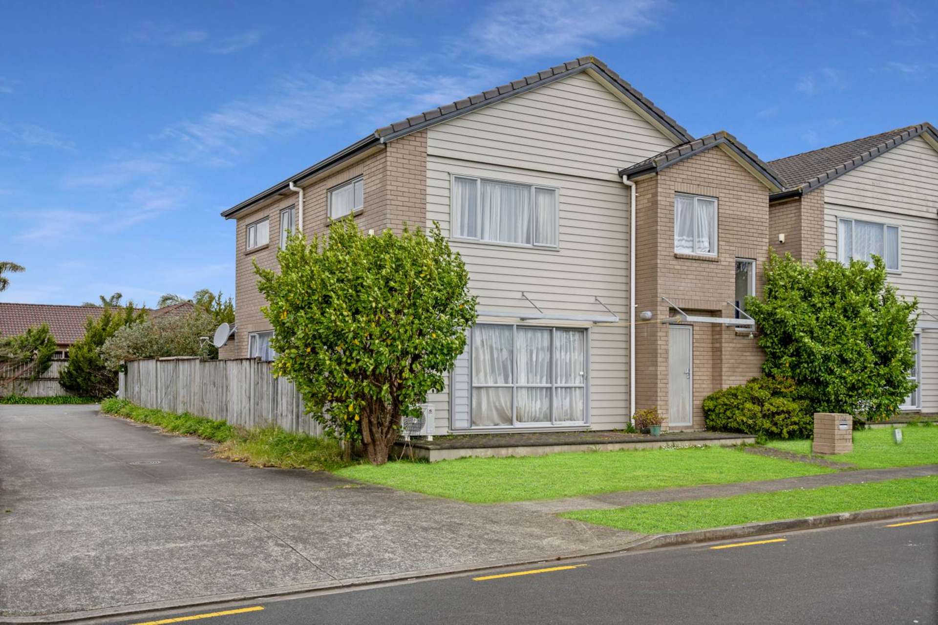 34 Salford Crescent Flat Bush_0