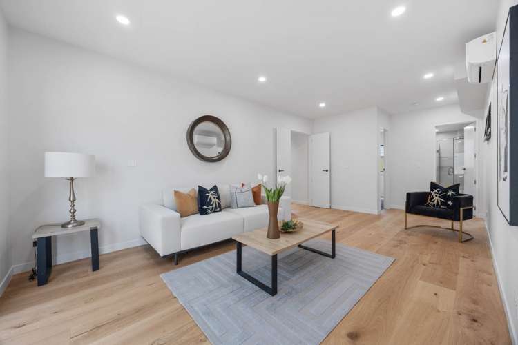 8 Mill Hill Close Flat Bush_49