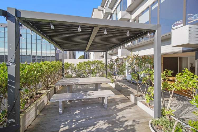 204/5 Hohipere Street 10021_11