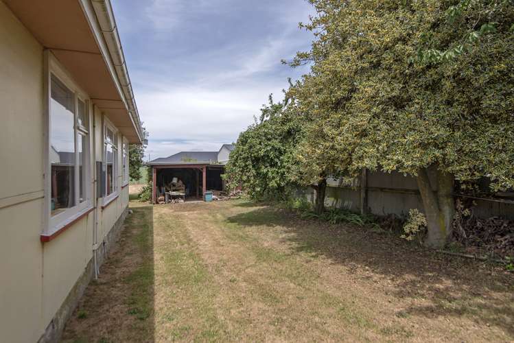 139 Horndon Street Darfield_13