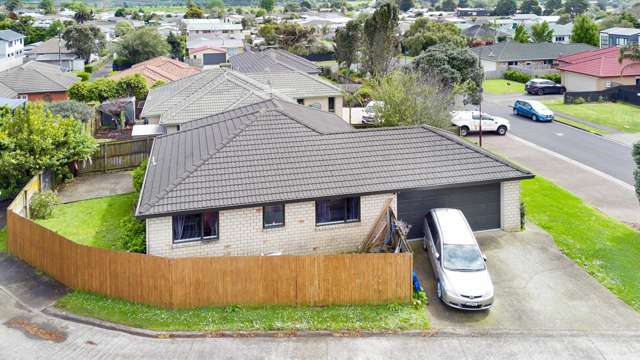 4 BEDROOM HOUSE IN PUKEKOHE