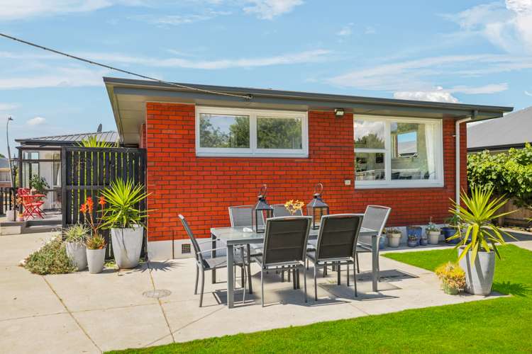 30 Chartwell Street Burwood_23