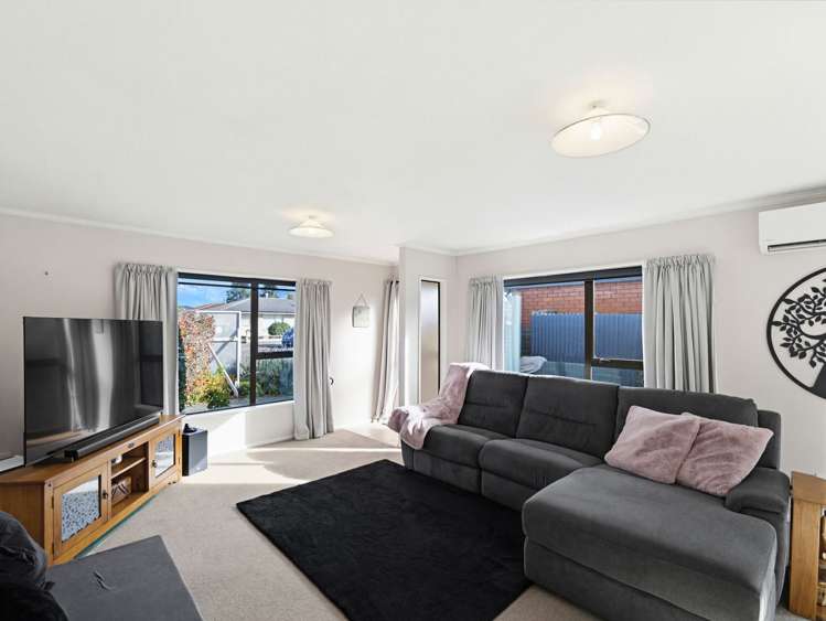 1/51 Peter Street Ashburton_7