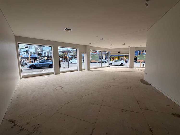 266 Broadway Newmarket_5