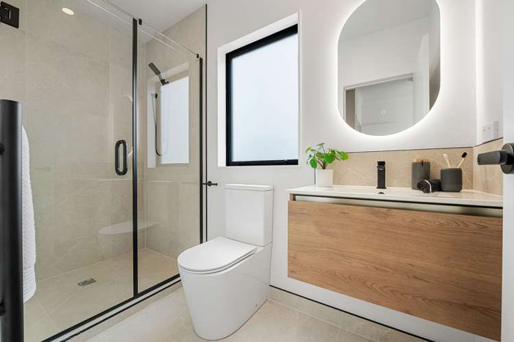 69 Overton Street Rototuna North_17