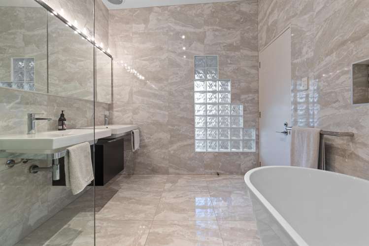 12 Oban Road Browns Bay_29