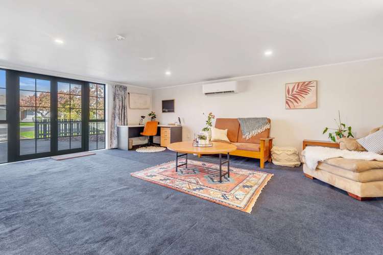 8 Cochrane Street Fairy Springs_18