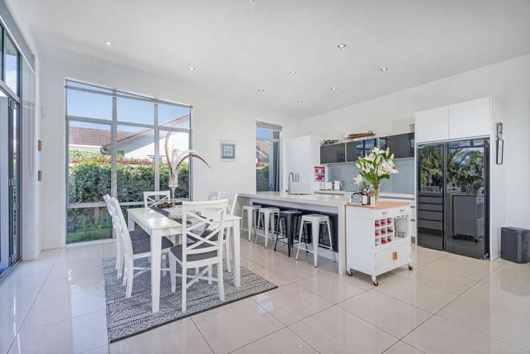 105 South Highway East Whitianga_13