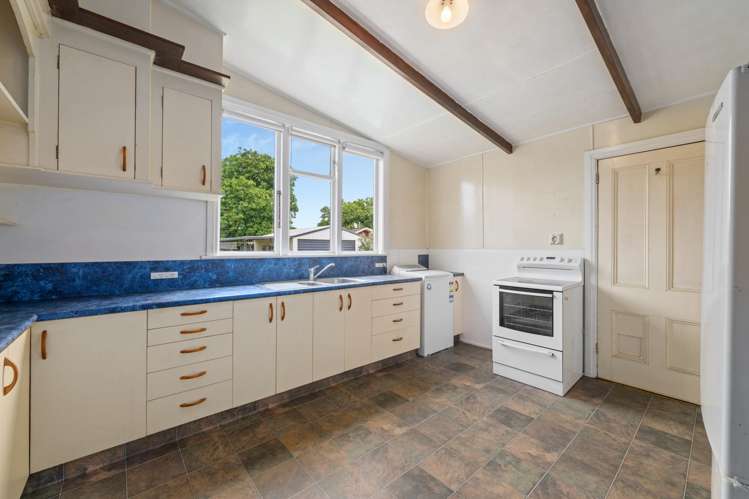 42 Dillons Point Road Islington_16