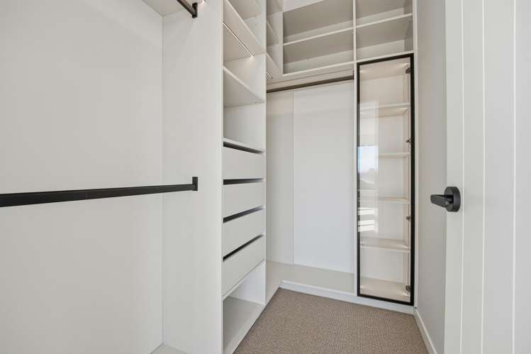 2/8 Park Rise Campbells Bay_17