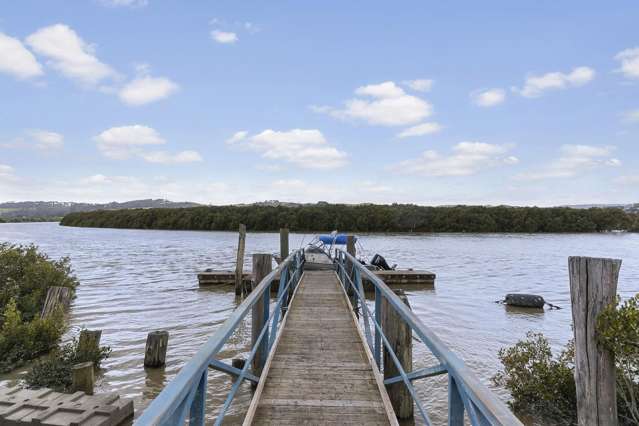 A Unique Opportunity with a Pontoon!