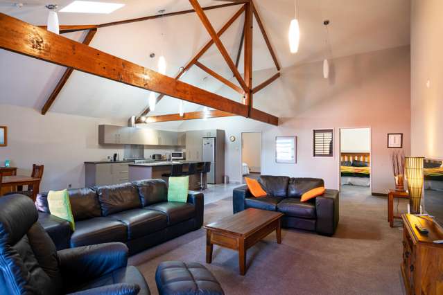 10/2 Manor Place City Centre_1