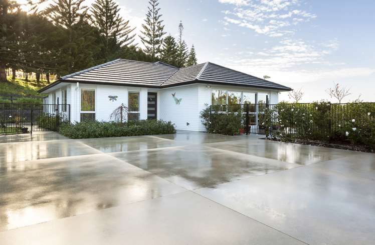 1288 Churchill Road Pukekawa_1