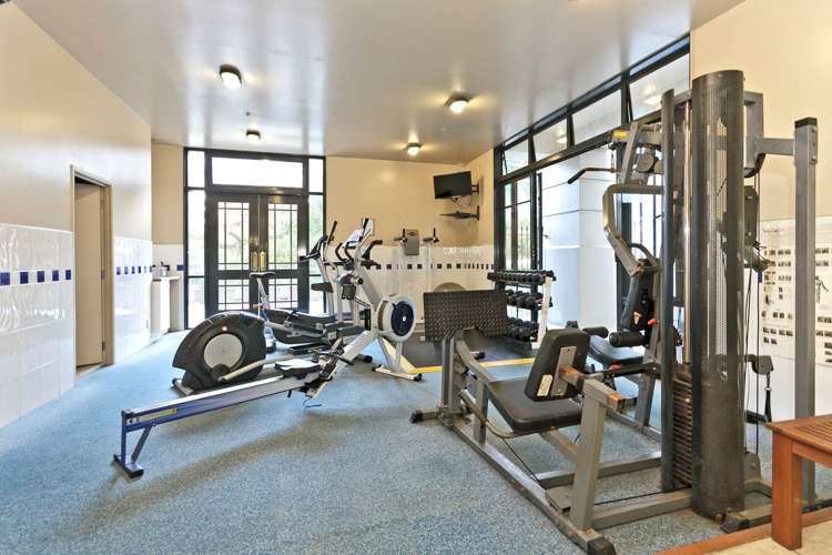 2k/14 Waterloo Quadrant Auckland Central_5