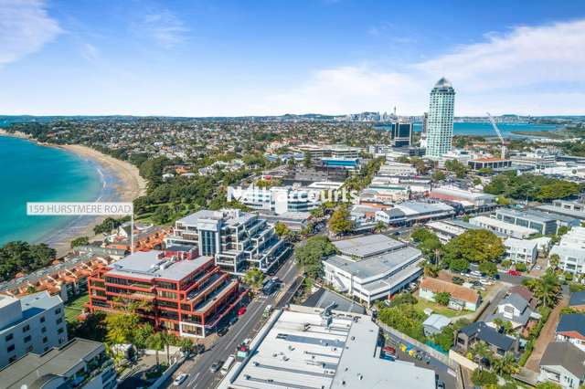 GF2/159 Hurstmere Road Takapuna_3