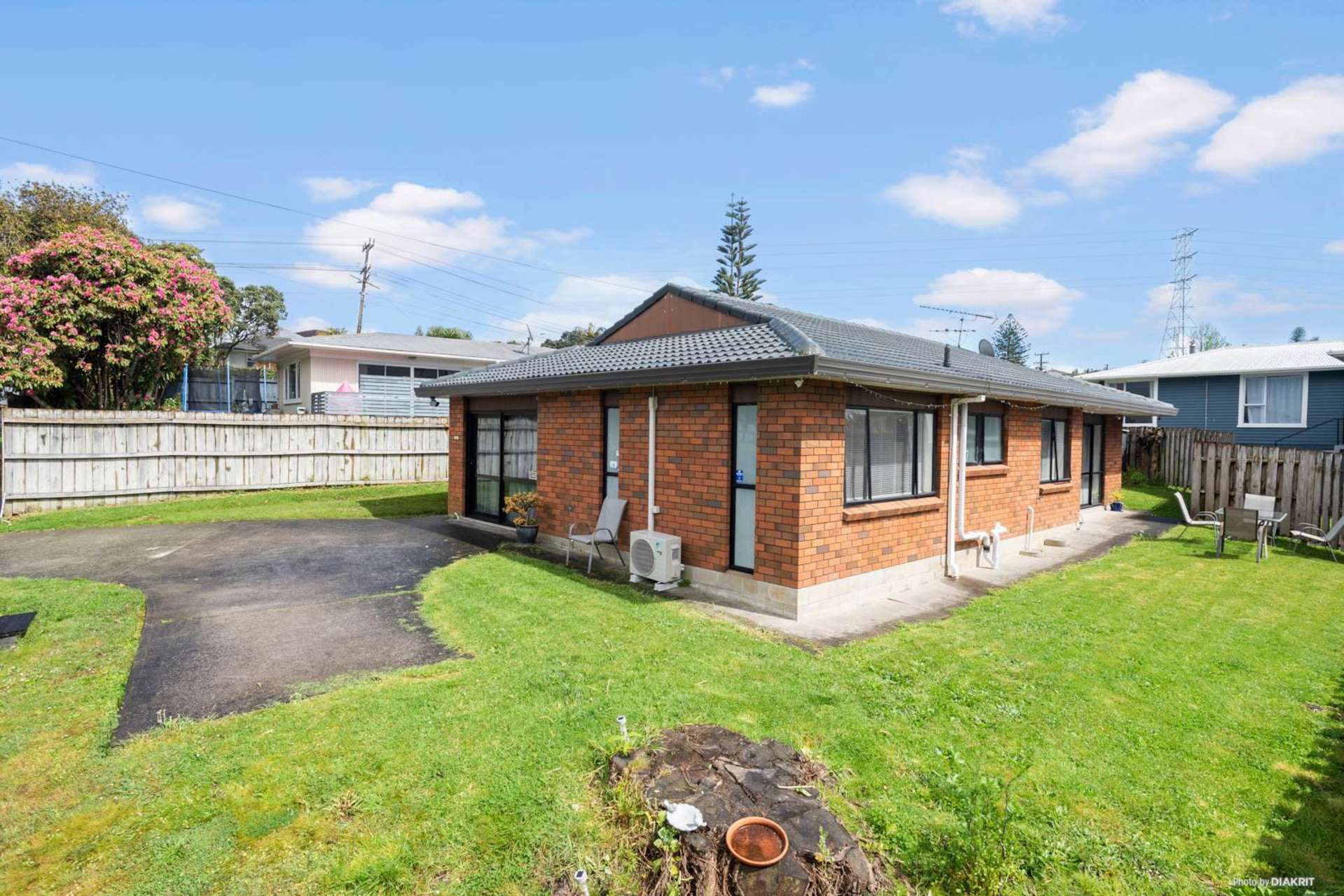 60a Tiroroa Avenue Te Atatu South_0