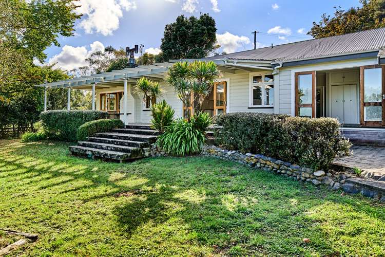 207 Flightys Road Judgeford_21