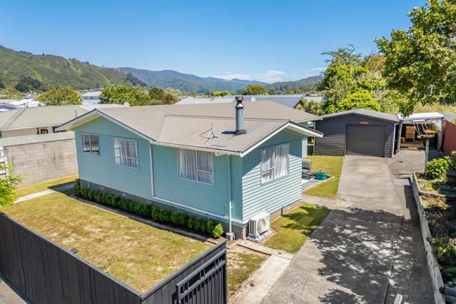 3 Newburn Grove Wainuiomata_2