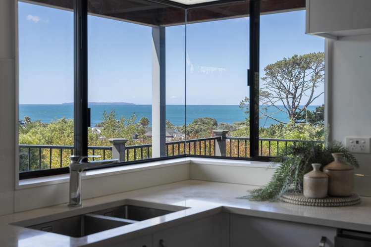 2/31 Park Rise Campbells Bay_7