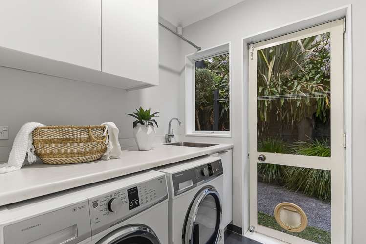 56 Hattaway Avenue Bucklands Beach_22