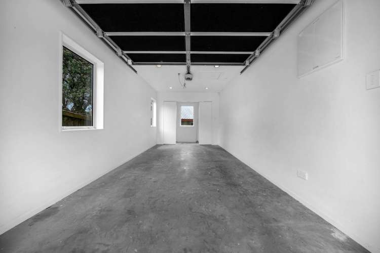 13A Gosford Drive Botany Downs_12