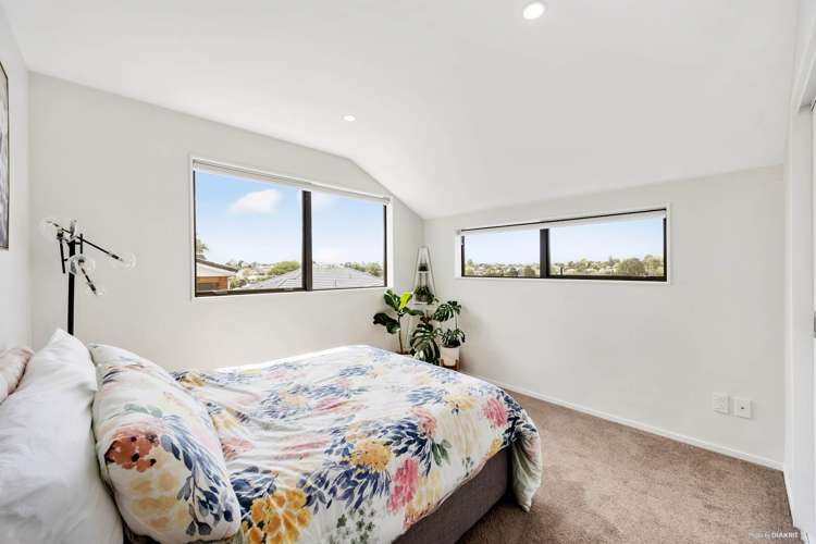 112e Hutchinson Avenue New Lynn_11