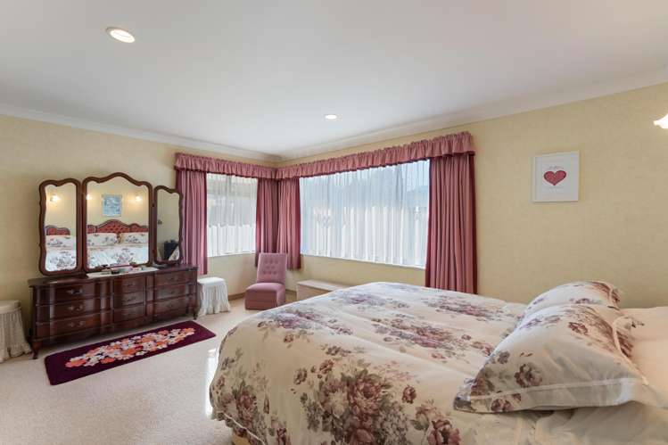 5 Tararua Crescent Otaki_11