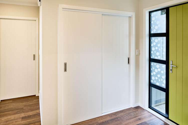 18B Royal Street Upper Hutt Central_14